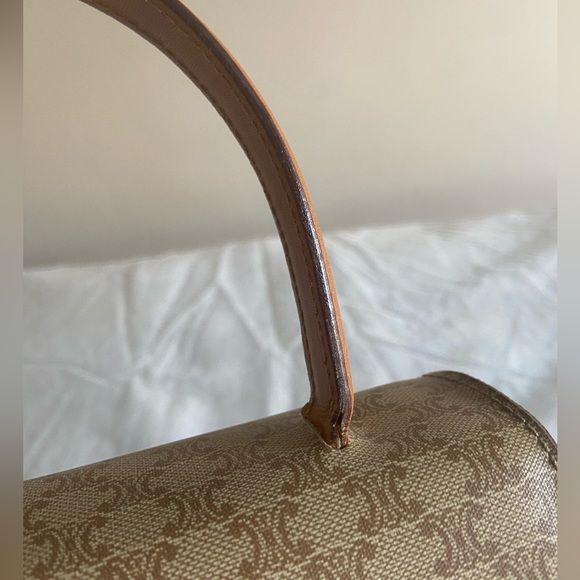 RARE CELINE VINTAGE HANDLE MACADAM BAG 
*Collector's item* - Picture 7 of 17